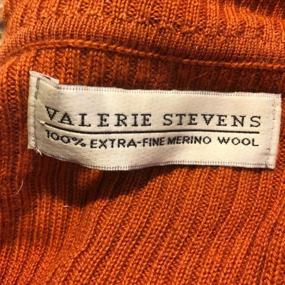 Valerie Stevens 100% Extra-Fine Merino Wool Sweater women size L - Picture 3 of 8